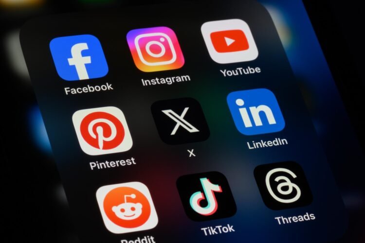 Revolutionizing Social Media: The Unstoppable Influence of Artificial Intelligence