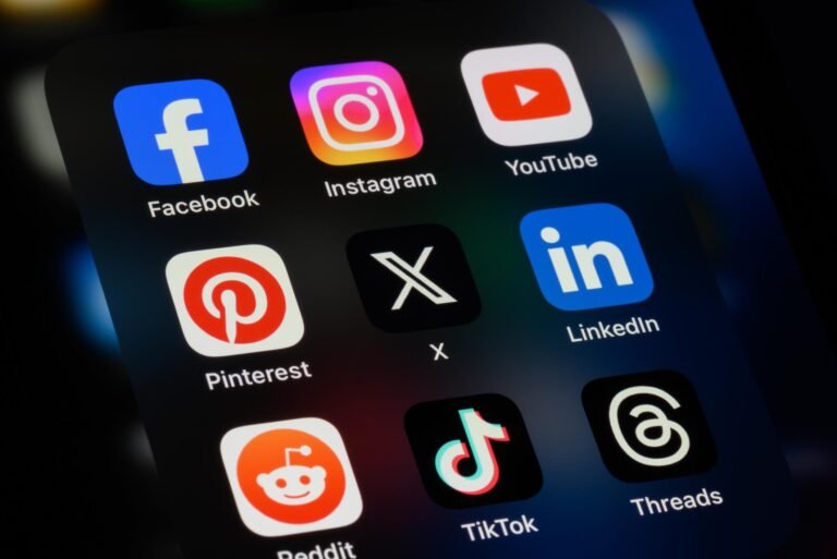 Revolutionizing Social Media: The Unstoppable Influence of Artificial Intelligence